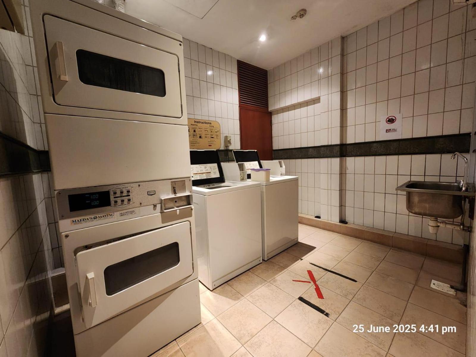 Alocassia Serviced Aparthotel 3*