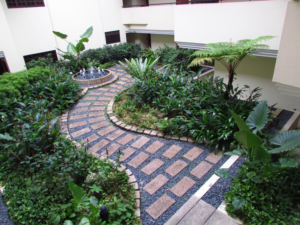 Alocassia Serviced Aparthotel Singapura