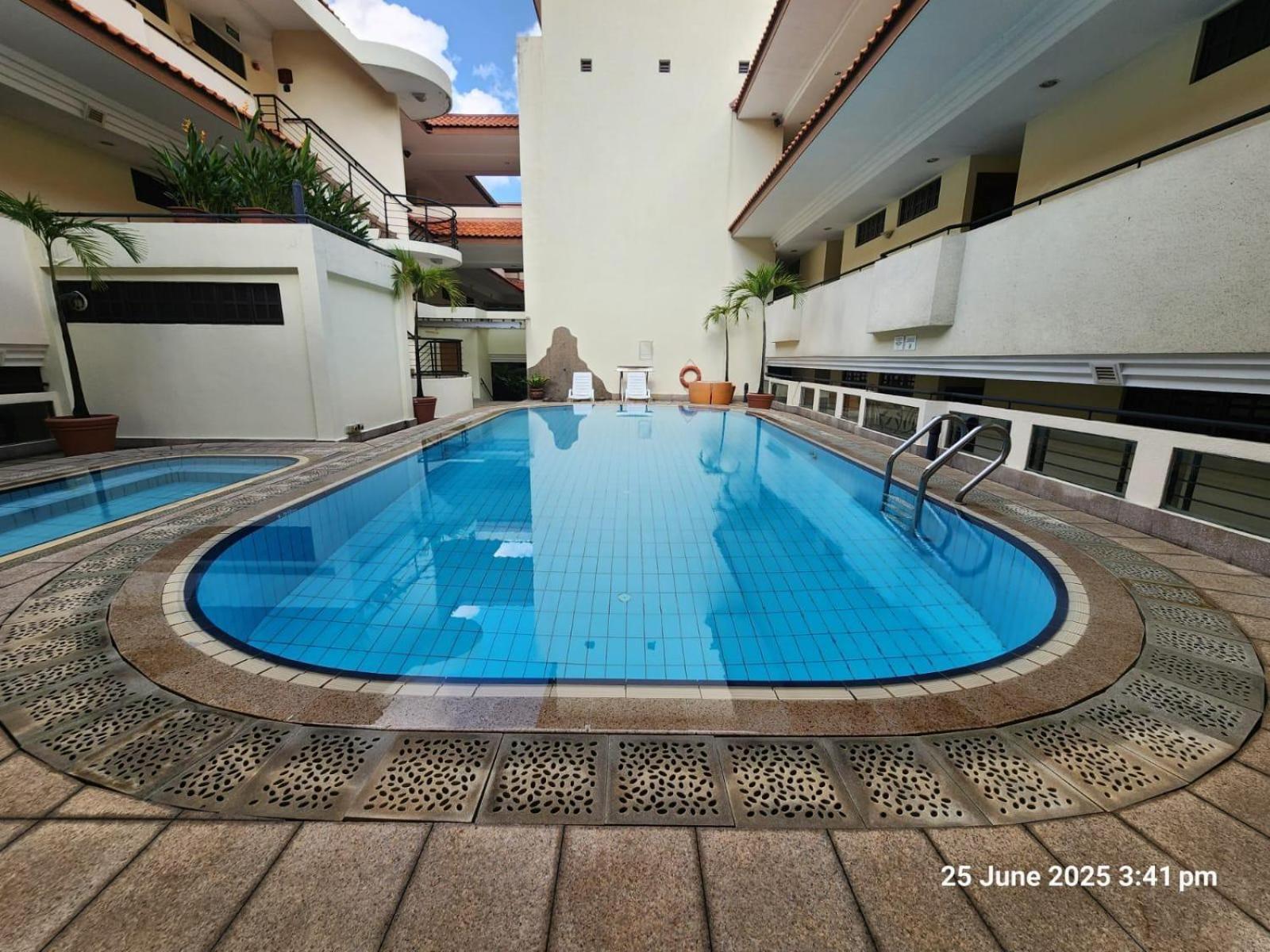 Alocassia Serviced Aparthotel Singapore
